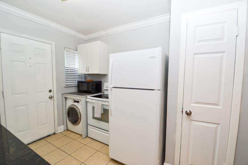 New 2br Apartment *