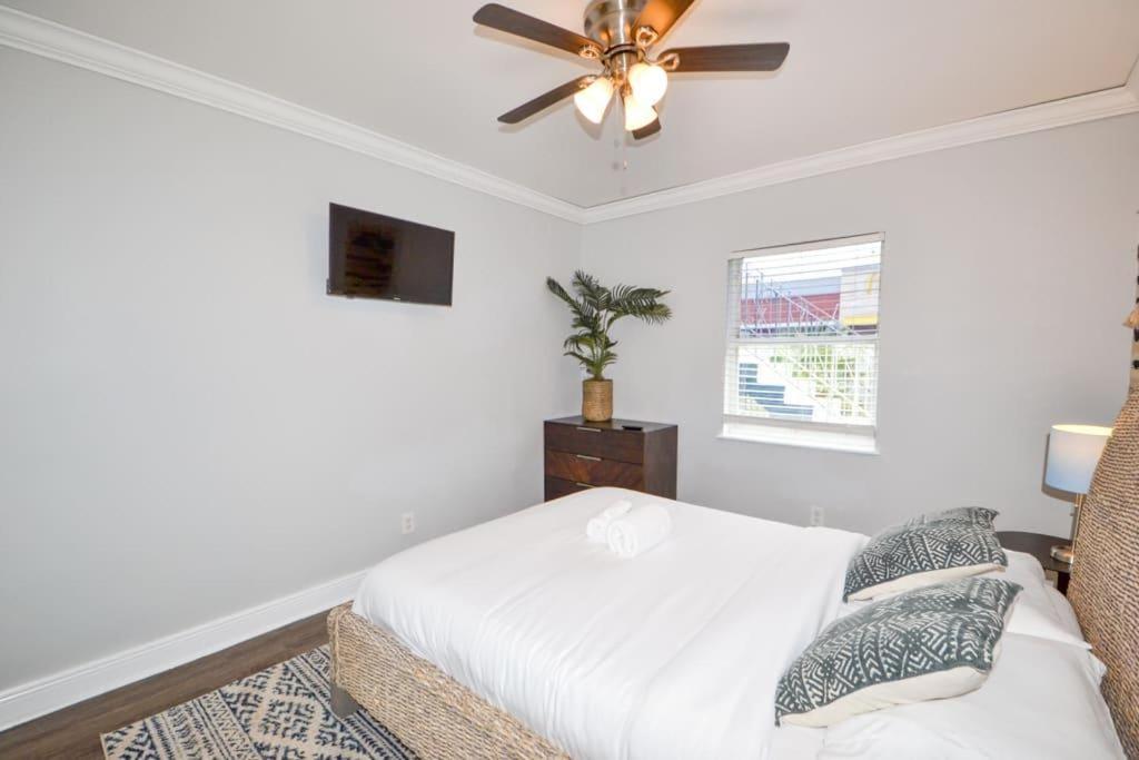 New 2br * Tampa